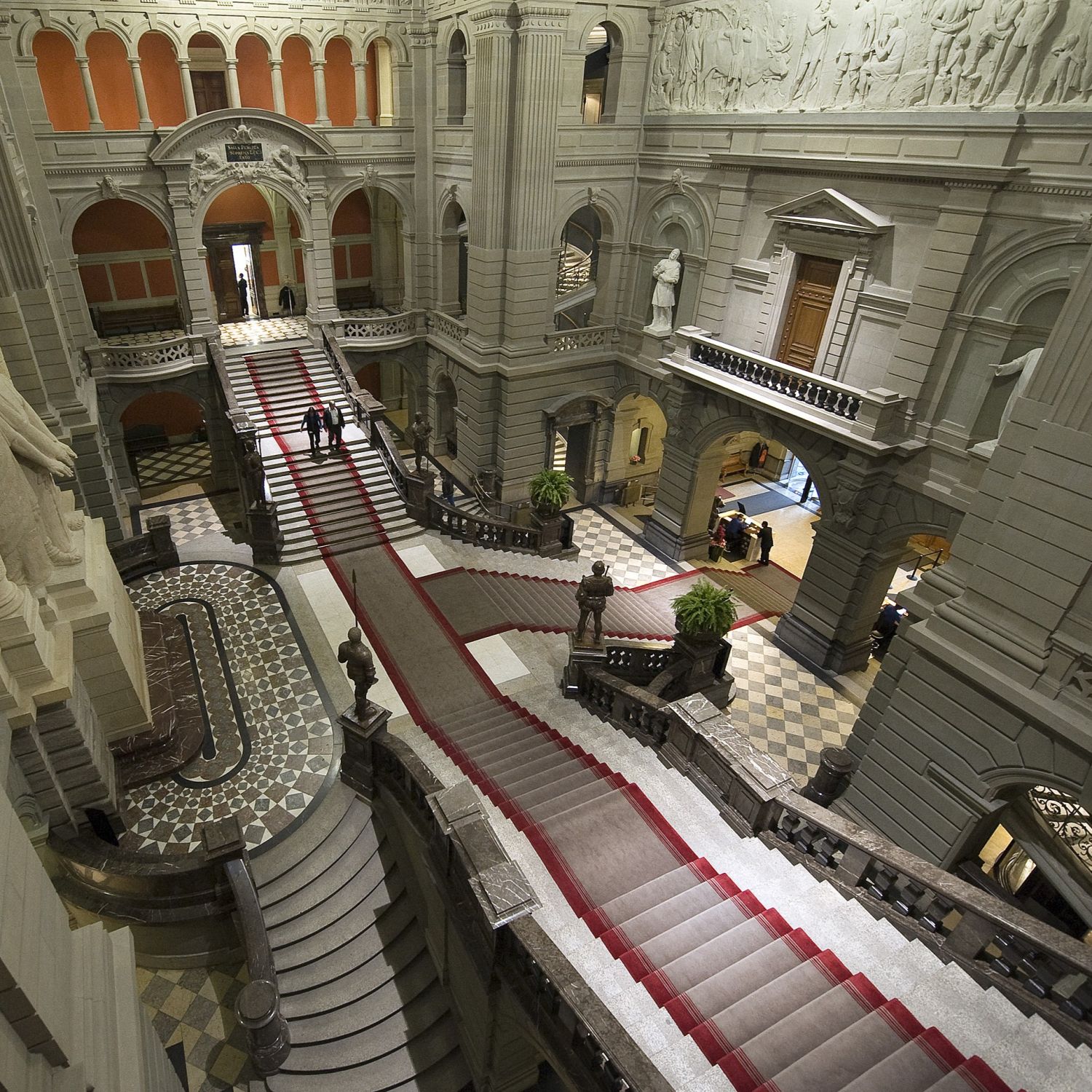 Visite guidée du Palais fédéral